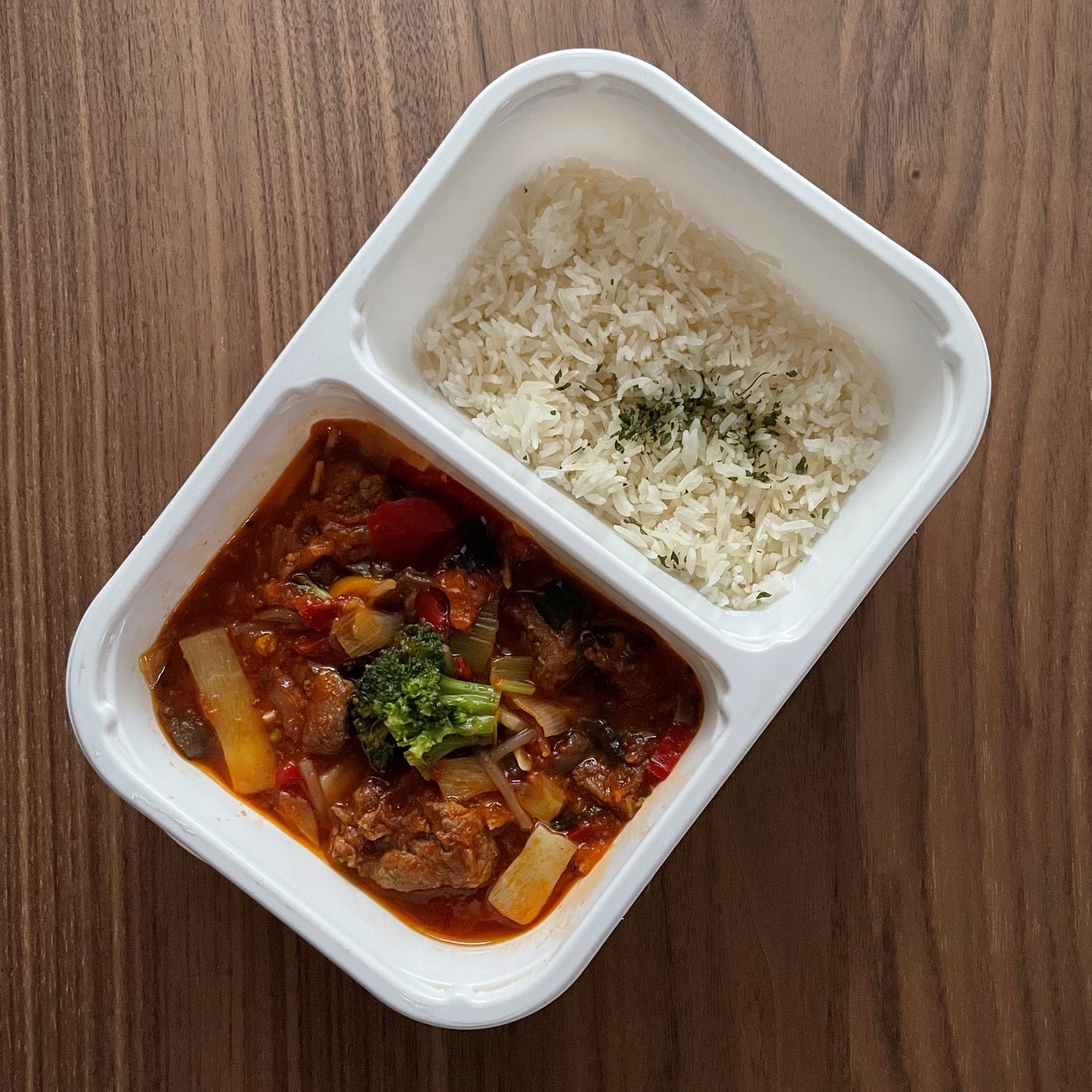 Wok med biffstrimler og ris